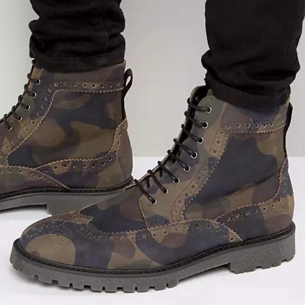 ASOS Suede Camo Print Brogue Boots Men’s SZ 6